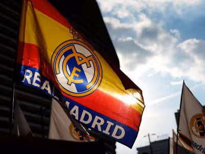 Real Madrid sinaliza oferta expressiva por atacante badalado do Bayern
