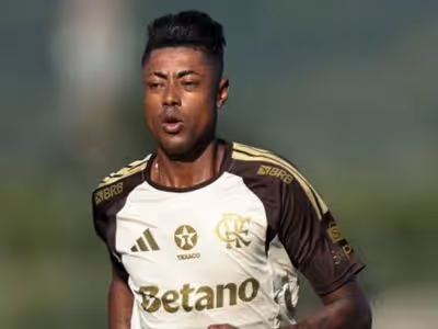 Bruno Henrique segue fora, e Flamengo terá mudanças contra o Corinthians