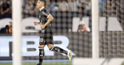 Botafogo deve definir o futuro de Savarino na próxima quarta (7)