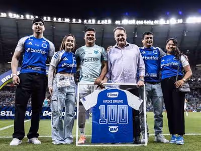 Diretoria afirma que vendas bancaram contratações de alto impacto e mantêm Cruzeiro na briga por títulos