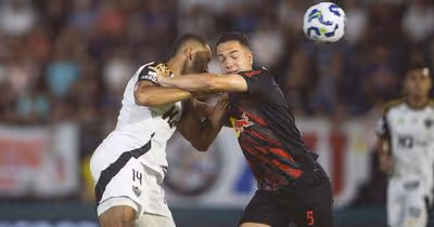 Bragantino vence o Atlético e ultrapassa rival na briga pelo G8