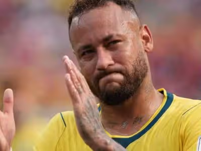 Desolado, Neymar revela verdade sobre futuro na Seleção: 'Comecei...'