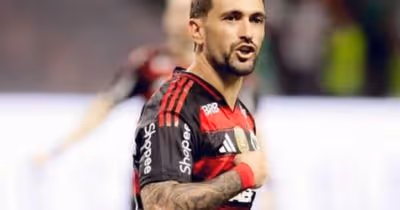 Arrascaeta, do Flamengo, assina novo contrato