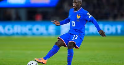 Kanté tem negociações avançadas para voltar ao futebol europeu