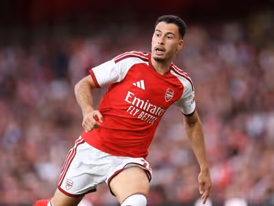 Ídolo do Arsenal critica postura do clube com Martinelli: 'Merece mais respeito'