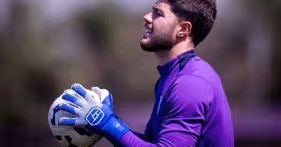 Torcedor do Corinthians, Felipe Longo faz sua estreia em clássico contra o Santos