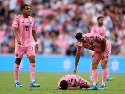 Inter Miami divulga boletim sobre lesão de Messi