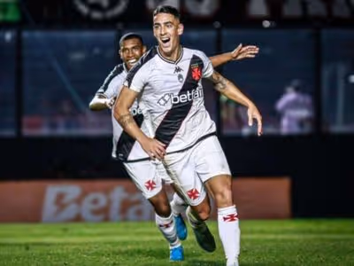 Dupla de selecionáveis do Vasco retorna ao Rio de Janeiro e faz trabalho físico