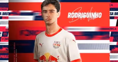RB Bragantino anuncia a contratação de Rodriguinho, ex-São Paulo