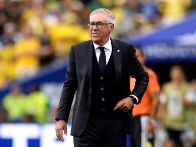 'Ancelotti é antídoto do Brasil contra o caos': imprensa internacional enaltece técnico, mas vê Seleção longe de convencer
