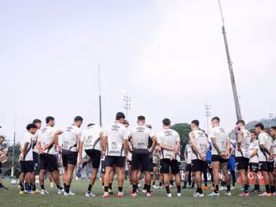 Santos comemora aniversário em campo e tenta manter retrospecto positivo