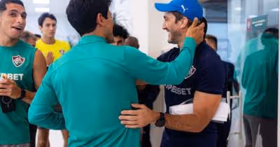 Recuperação de Cano aumenta opções de Zubeldía no ataque
