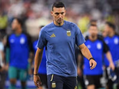 Scaloni celebra rodízio na Argentina: