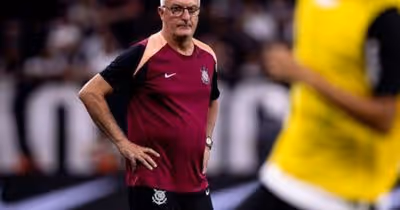Dorival mostra preocupação com lesão de Yuri Alberto