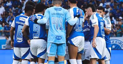 Cruzeiro renova contrato de meio-campista