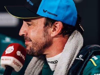 'Decisão difícil de aceitar', diz Fernando Alonso sobre aposentadoria