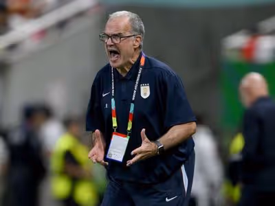 Bielsa é detonado por Lugano após eliminação: