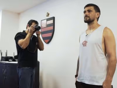 Arrascaeta ganhará um busto no Flamengo