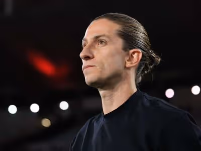 Clube europeu anuncia Filipe Luís como novo treinador