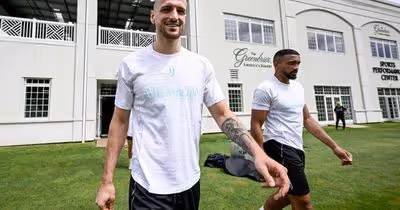Sete meses depois da grave lesão, Bremer reaparece nos treinos da Juventus