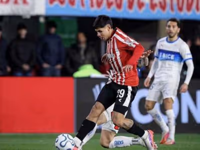 Estudiantes e Católica ficam no empate na Libertadores