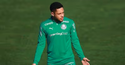 Vitor Roque abre o jogo sobre futuro no Palmeiras