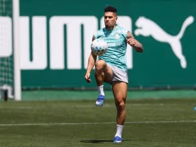 Paulinho vive novo capítulo após série de obstáculos no Palmeiras