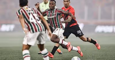 Athletico barra saída de atacante para o fluminense