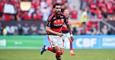 Paquetá explica retorno ao Flamengo e admite noite sem dormir após gol perdido