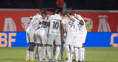 Grêmio encaminha venda milionária de joia da base