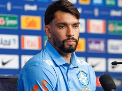 Lucas Paquetá quebra silêncio após grave lesão na coxa; jogador da Copa 2026 está fora do jogo decisivo do Brasil contra Noruega