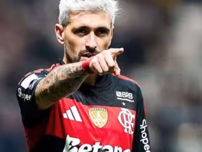 Arrascaeta, após o 4 a 0, vê o grupo do Flamengo comprometido com o melhor