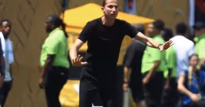 Filipe Luís, do Flamengo, recebe voto de melhor técnico do Mundial de Clubes