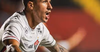 Vitória vence o Sport fora de casa e respira na luta contra o Z-4