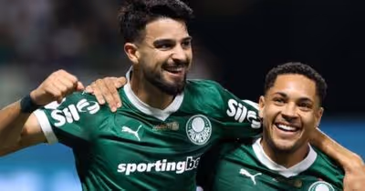 Palmeiras tem Flaco López e Vitor Roque na mira de clubes do exterior, mas barra saídas