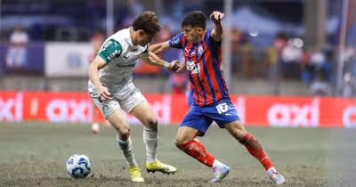 Bahia vence o Palmeiras e alcança feito inédito na história do confronto