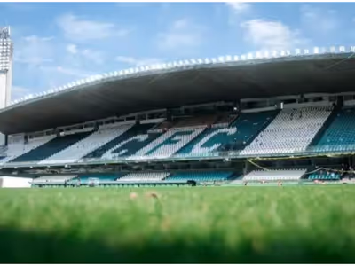 Mirassol vence o Coritiba de virada e esquenta briga perto do Z4