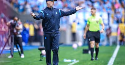 Mano Menezes celebra vitória do Grêmio sobre o Juventude e destaca atuação da equipe
