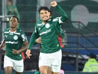 Gustavo Gómez coleciona recordes no Palmeiras, seu