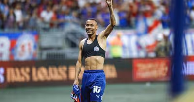 Bahia vence o Palmeiras na Arena Fonte Nova com golaço de Ademir