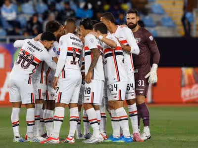 São Paulo lidera grupo da Sul-Americana apesar de turbulências com Roger Machado