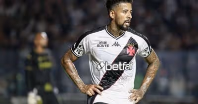 Fora dos planos do Vasco para 2026, Paulinho recebe sondagens