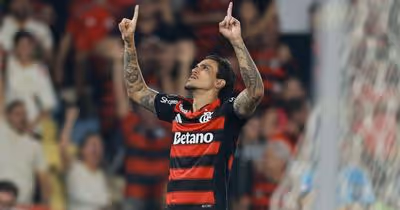 Flamengo avalia retorno de Pedro e lida com desfalques para enfrentar o São Paulo