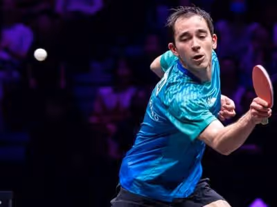 Hugo Calderano vence Jancarik em 17 minutos na Copa do Mundo de Tênis de Mesa