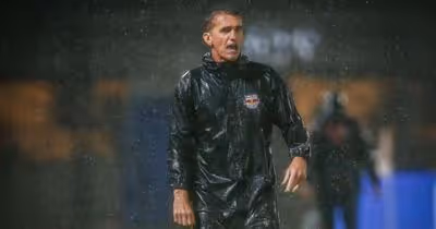 Mancini valoriza ponto conquistado: 'Jogo difícil'