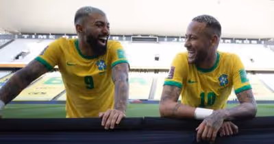 Sem definir futuro, Neymar defende chegada de Gabigol no Santos