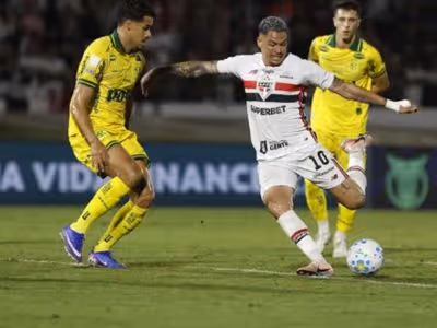 Luciano celebra vitória e marca histórica pelo São Paulo: