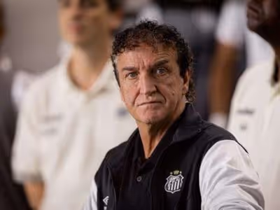 Cuca diz que Neymar e Gabigol são dúvidas do Santos para clássico