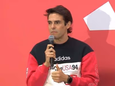 Kaká aponta país que pode inspirar o futebol brasileiro: