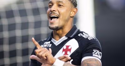 David elogia torcida em vitória do Vasco e revela receita para vencer o Cruzeiro